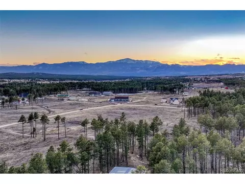7520 Pinery Cir, Colorado Springs, CO 80908