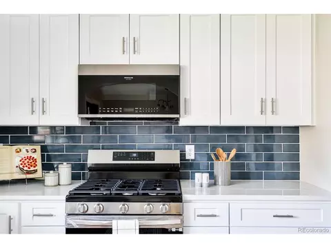 12721 E 30th Ave, Aurora, CO 80011 photo 10
