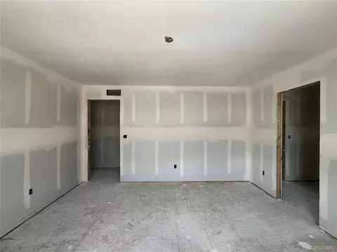 24475 Evans Dr, Aurora, CO 80018 photo 5