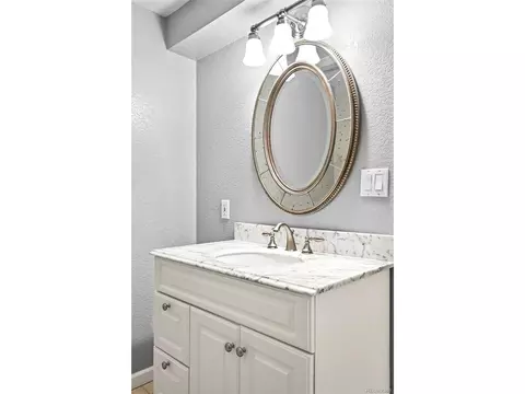 7747 S Forest Ct, Centennial, CO 80122 photo 33