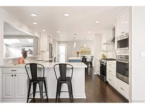 7747 S Forest Ct, Centennial, CO 80122 photo 8