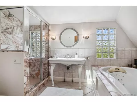 1377 Cherry St, Denver, CO 80220 photo 31