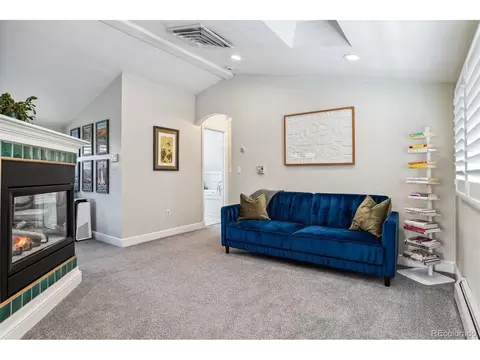 1377 Cherry St, Denver, CO 80220 photo 26