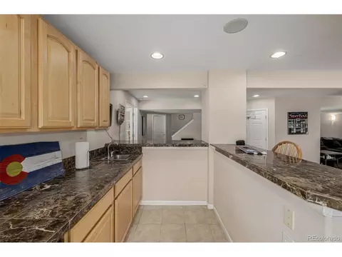 Kitchen - 18844 E Ida Ave, Aurora, CO 80015 photo 5 of 5