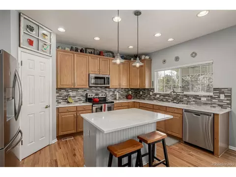Kitchen - 18844 E Ida Ave, Aurora, CO 80015 photo 2 of 5