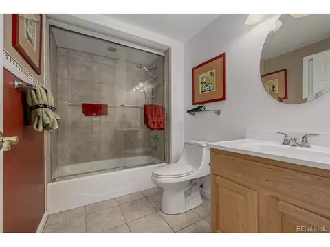 Bath - 18844 E Ida Ave, Aurora, CO 80015 photo 4 of 4