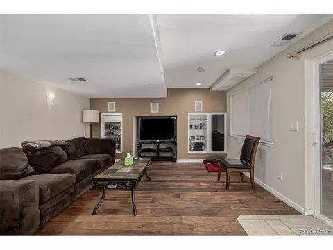 Living - 18844 E Ida Ave, Aurora, CO 80015 photo 6 of 6