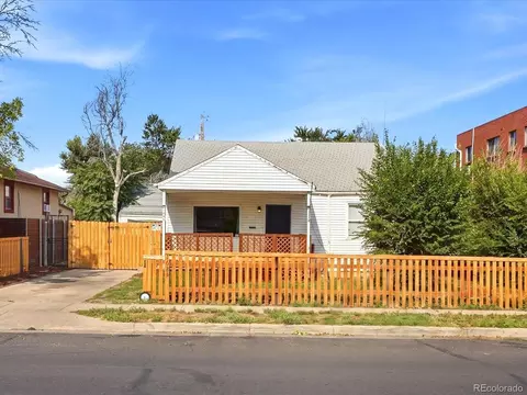1685 Clinton St, Aurora, CO 80010