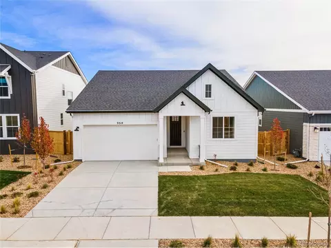 9314 Quartz St, Arvada, CO 80007