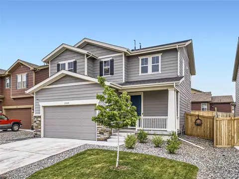 27674 E 7th Dr, Aurora, CO 80018