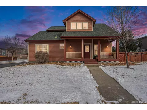 225 Longspur Dr, Brighton, CO 80601
