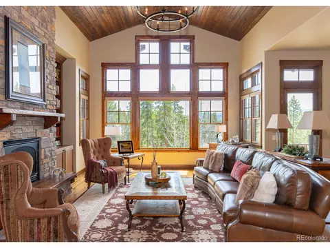 40 Golf Course Cir, Tabernash, CO 80478