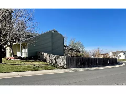 5441 Lynx St, Frederick, CO 80504 photo 2