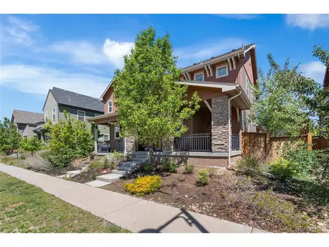 10859 E 25th Dr, Aurora, CO 80010 photo 2
