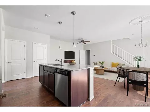 10859 E 25th Dr, Aurora, CO 80010 photo 6
