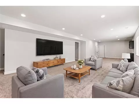 Living - 22669 E Tufts Pl, Aurora, CO 80015 photo 2 of 2