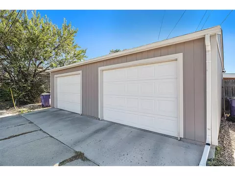5125 E Thrill Pl, Denver, CO 80207 photo 20