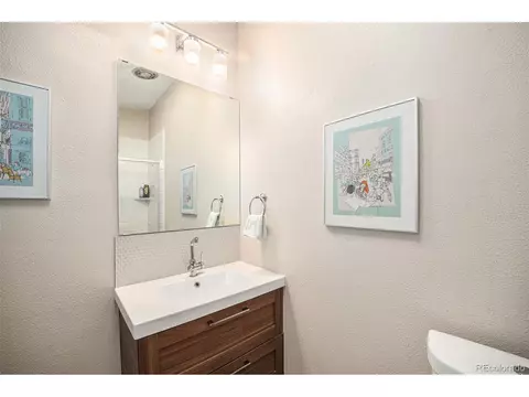 5125 E Thrill Pl, Denver, CO 80207 photo 16
