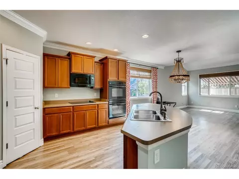 25092 E 2nd Pl, Aurora, CO 80018 photo 8