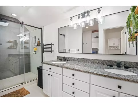 408 Fox St, Denver, CO 80204 photo 22