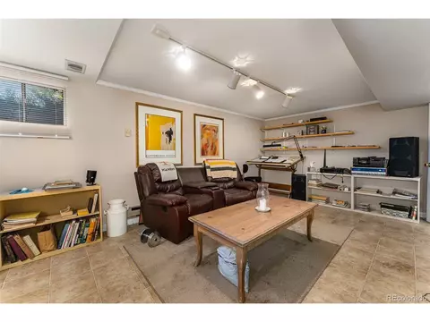 9 Moline St, Aurora, CO 80010 photo 20
