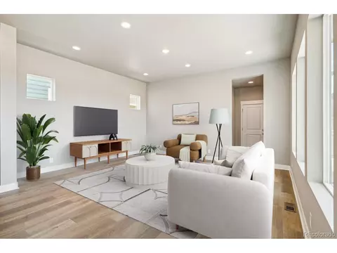 21022 E 63 Dr, Aurora, CO 80019 photo 6