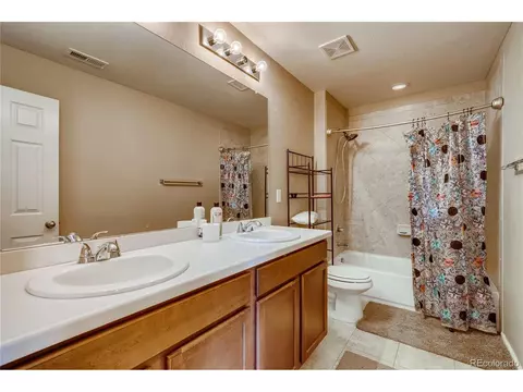 25567 E 4th Ave, Aurora, CO 80018 photo 17