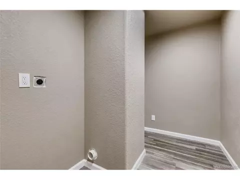 25567 E 4th Ave, Aurora, CO 80018 photo 25