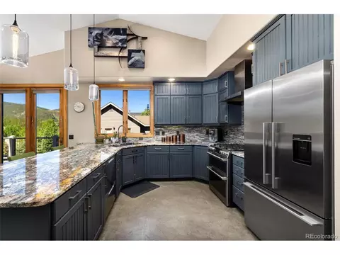 222 Idlewild Dr, Dillon, CO 80435 photo 6