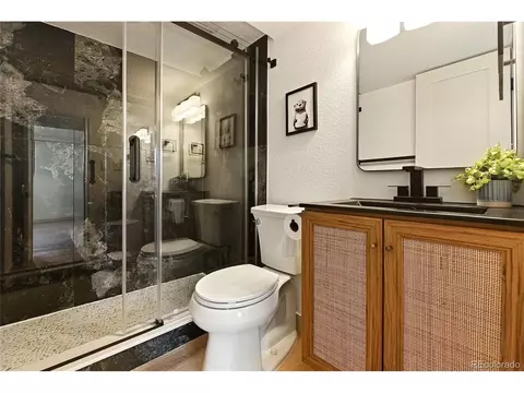 Bath - 4260 Whitney Pl, Boulder, CO 80305 photo 1 of 2