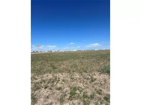 16 C St, Wray, CO 80758