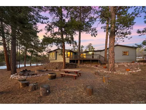 2859 Cagle Dr, Larkspur, CO 80118