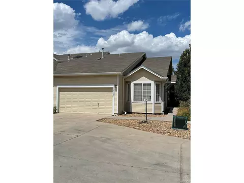 12123 E 2nd Dr, Aurora, CO 80011 photo 1