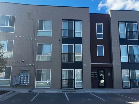 8475 E 36th Ave #129, Denver, CO 80238