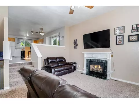 141 8th St, Frederick, CO 80530 photo 3