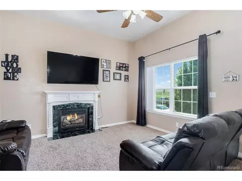 141 8th St, Frederick, CO 80530 photo 4