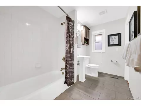 5600 E Amherst Ave, Denver, CO 80222 photo 23