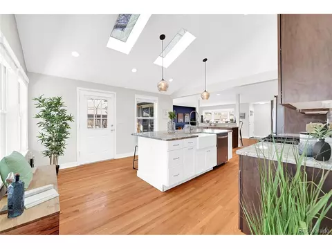 5600 E Amherst Ave, Denver, CO 80222 photo 5