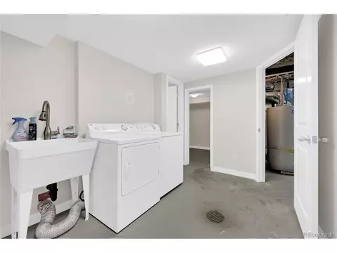 5600 E Amherst Ave, Denver, CO 80222 photo 29