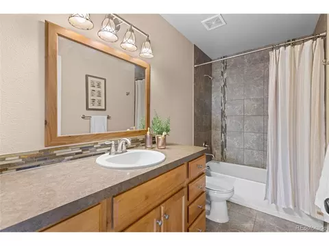 1107 Crescent Dr, Windsor, CO 80550 photo 20