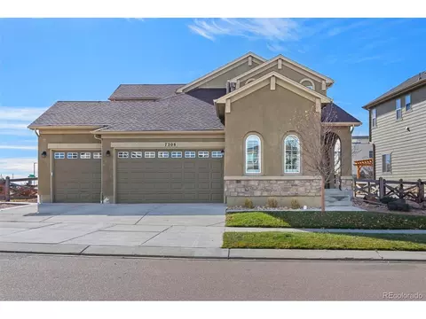 7208 Rim Bluff Ln, Colorado Springs, CO 80927