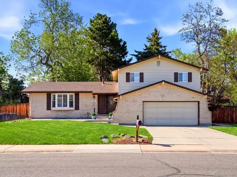 8923 W Warren Dr, Lakewood, CO 80227