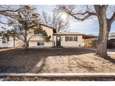 3732 Fairfield Ln, Pueblo, CO 81005