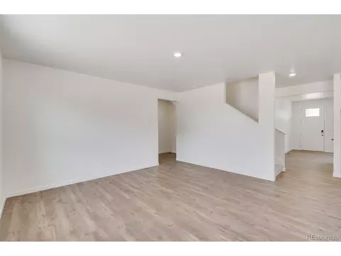 810 Crest St, Lochbuie, CO 80603 photo 6