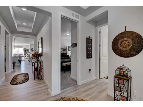 28016 E Alder Dr, Aurora, CO 80016 photo 2