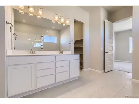 27794 E Indore Dr, Aurora, CO 80016 photo 13