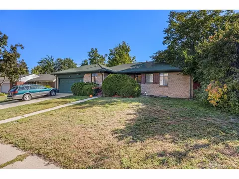 420 Newport St, Denver, CO 80220