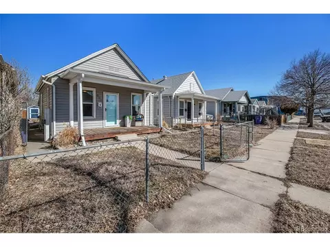 605 Elk Pl, Denver, CO 80216 photo 2