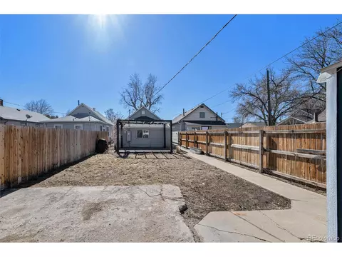 605 Elk Pl, Denver, CO 80216 photo 20