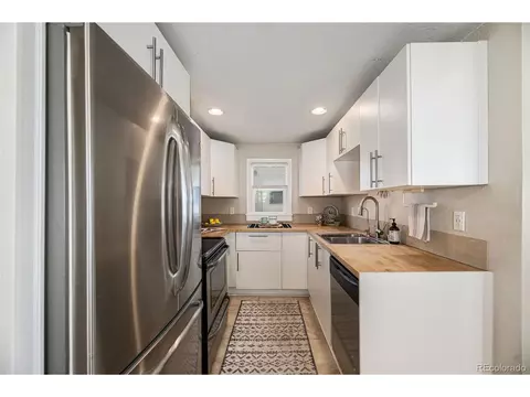 605 Elk Pl, Denver, CO 80216 photo 12